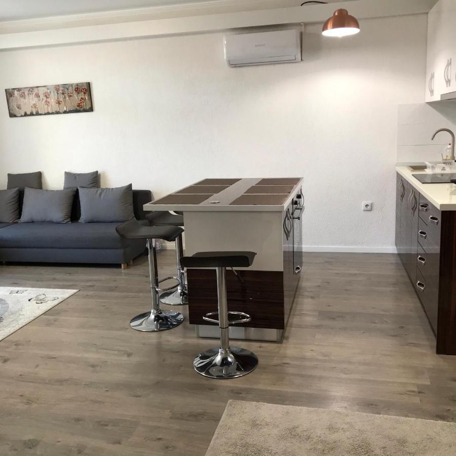 Mira Apartman Debrecen Eksteriør billede