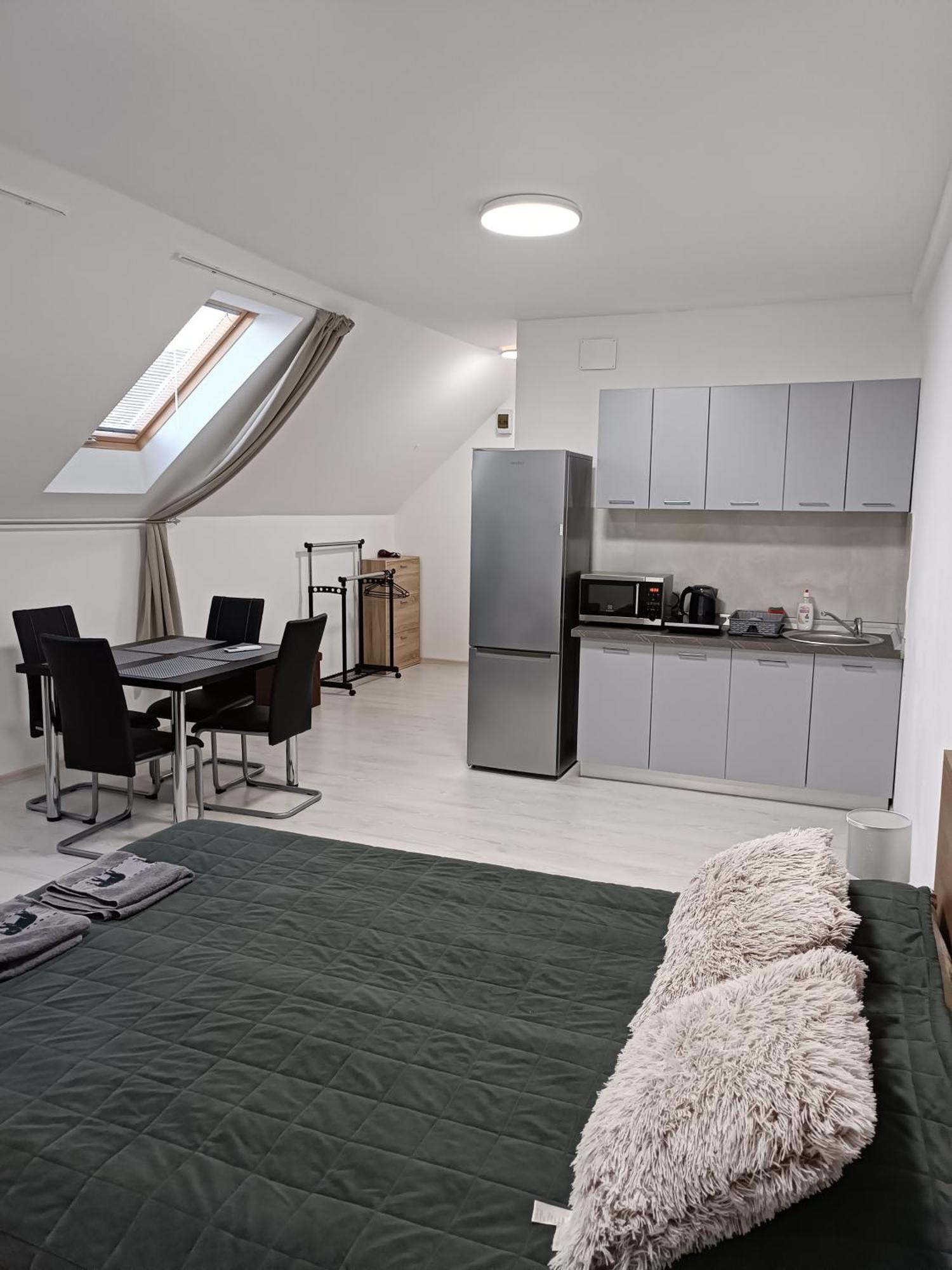 Mira Apartman Debrecen Eksteriør billede