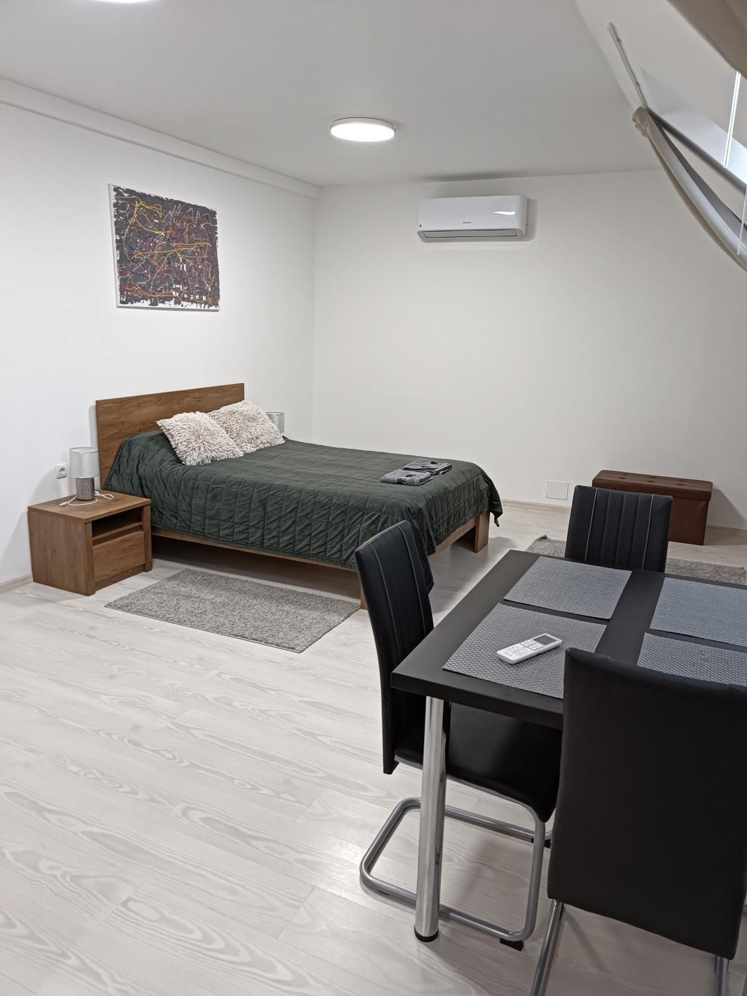 Mira Apartman Debrecen Eksteriør billede